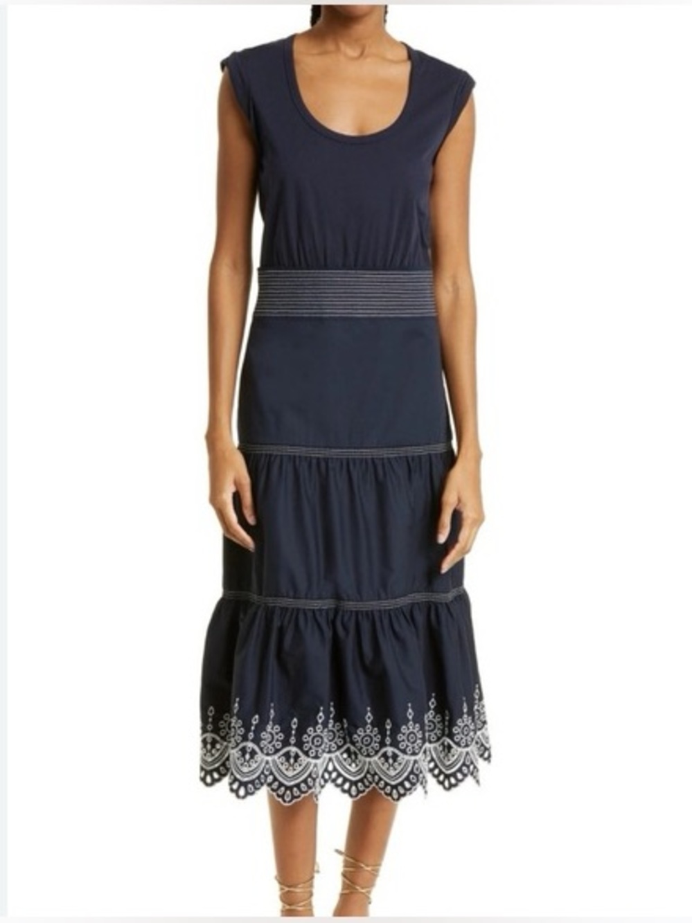Veronica Beard Amaia Dress in navy/ white. 100% cotton. Size small